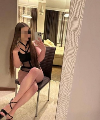 💎 Очаровательная, страстная и опытная девушка ждет тебя в Москве! 💋 Сделаю все, чтобы ты почувствовал себя настоящим королем 🔥 Я знаю, как доставить незабываемое удовольствие и расслабление 💦 Моя эксклюзивная компания – это настоящий подарок для истинных ценителей женской красоты и наслаждения 💫 У меня есть много талантов и умений, которые я с радостью покажу тебе 🌟 Разнообразие услуг, дружественная атмосфера, полное удовлетворение – это все обо мне ✨ Обещаю, что ты останешься доволен каждой минутой проведенного со мной времени 😘 Я живу в Москве и всегда готова подарить тебе незабываемые эмоции! 💞💋 Маргарита